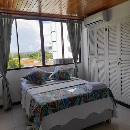 Isla Fuerte Piso 4 3*